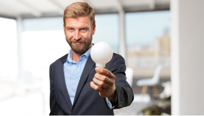 Почему мигает светодиодная лампочка?