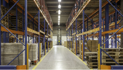 Світлодіодне освітлення в промисловості: Зелене майбутнє енергозбереження та продуктивності