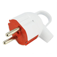 Вилка угловая LUXEL 1011 с заземлением и кольцом белая