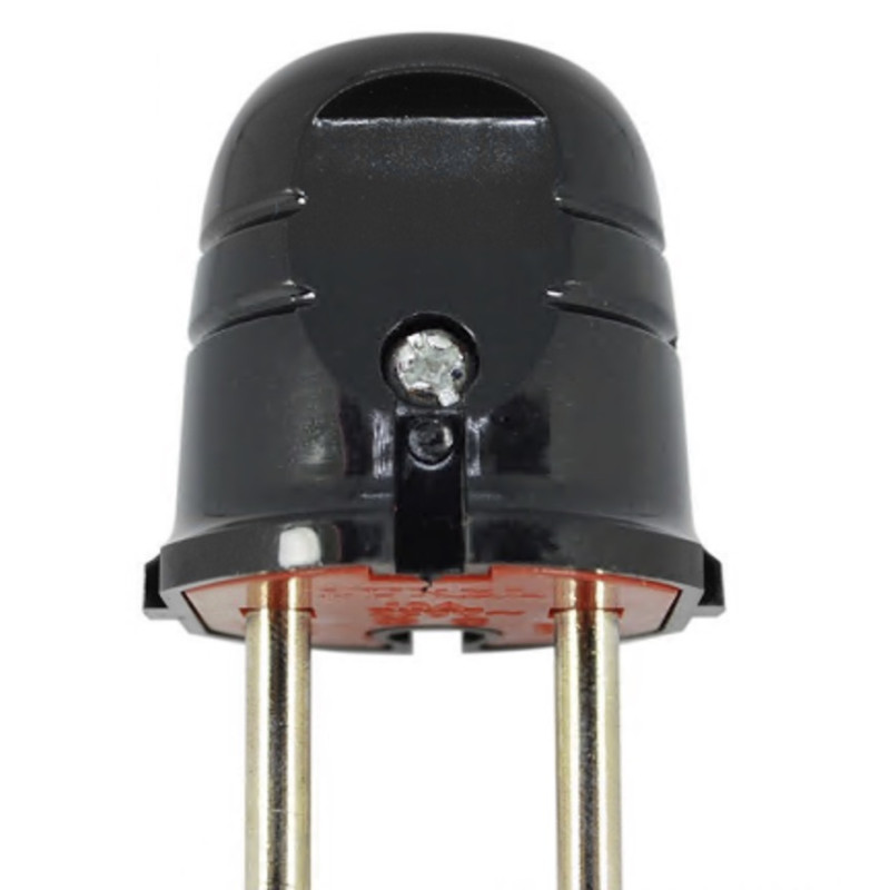 Вилка универсальная LUXEL 1101 без заземления черная