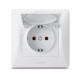 Розетка одинарная с/з и крышкой VIDEX BINERA белая (VF-BNSK1GС-W)