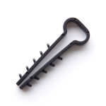 Дюбель ёлка плоская чёрная d-14мм APRO (100шт)