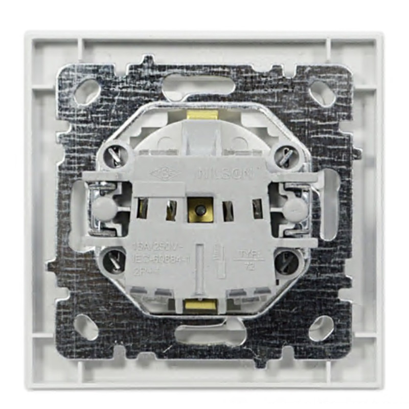 Розетка одинарная с/з NILSON Thor белая 27111017