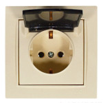 Розетка одинарная с/з и крышкой NILSON Thor крем 27121018