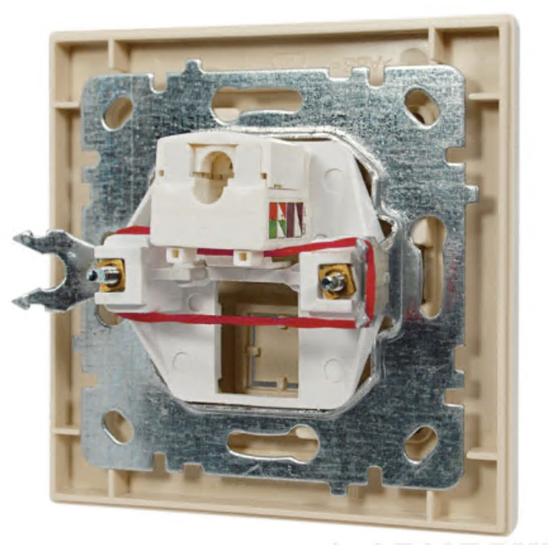 Розетка одинарна комп'ютерна без модуля RJ-45 NILSON Thor крем 27121042