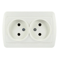 Розетка накладная двойная б/з LEZARD Demet белая IP20 711-0200-128