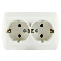 Розетка накладная двойная с/з LEZARD Demet белая IP20 711-0200-127