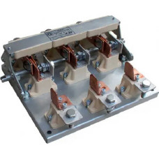 Рубильник П-4М 400А без привода опрокидывающий ( Q060103002 )