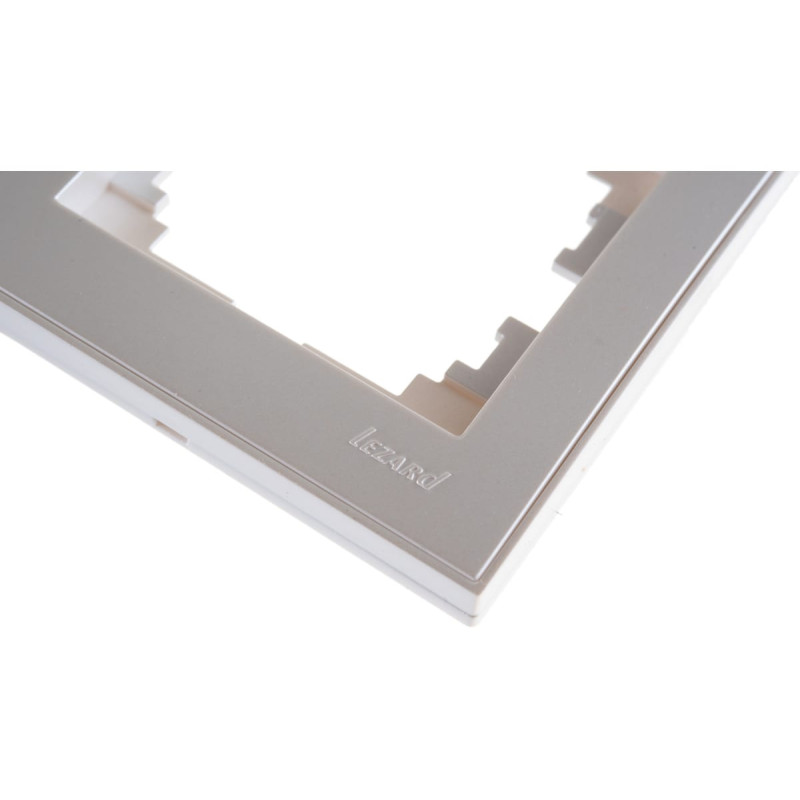 Рамка 5-на горизонтальная Rain Перл.белый 703-3030-150