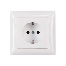 Розетка 1-я с/з белая 3004 PRIMERA LUXEL