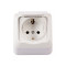 Розетка 1-на с/з с крышкой накладная белый 2018 OPERA LUXEL