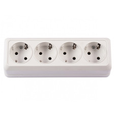 Розетка 4-я с/з накладная белый 2016 OPERA LUXEL