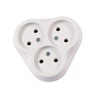 Розетка LUXEL 3-на б/з 1020