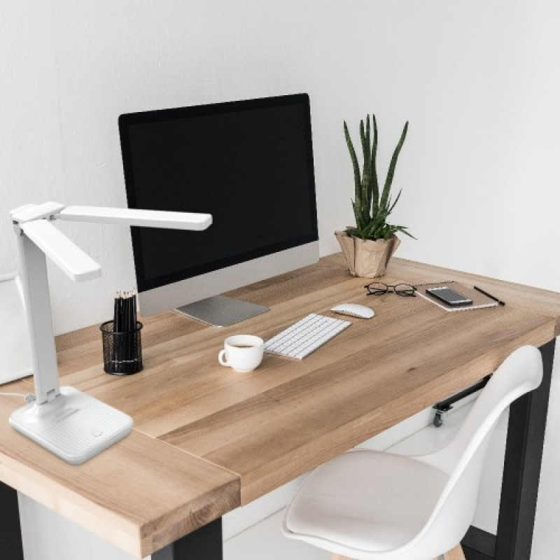 Настольный светодиодный светильник Ardero DE1734ARD 9W 6500K белый (80030)