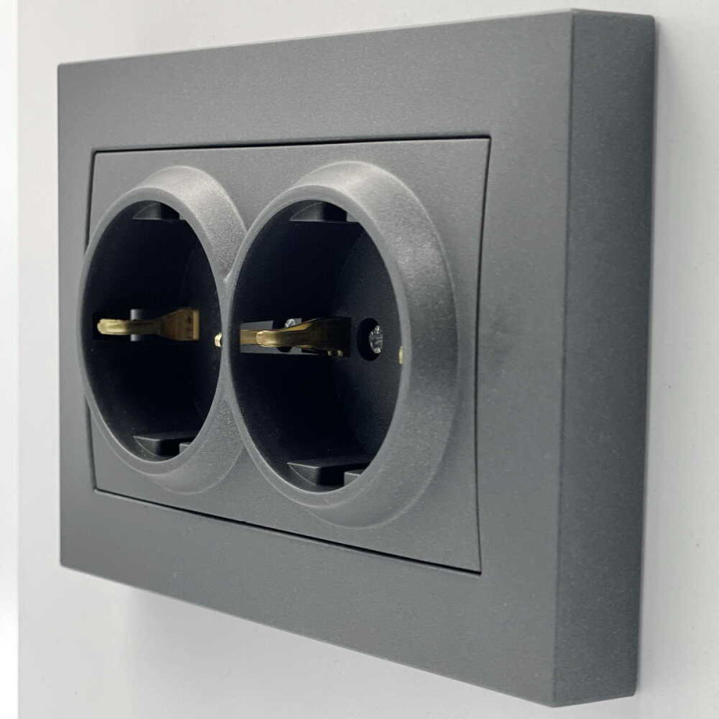 Розетка двійна із заземленням ELBI VEGA матовий чорний (510-014830-907)