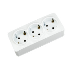 Розетка тройная с заземлением белая POWER MAX-3E (104-008-0002-010)