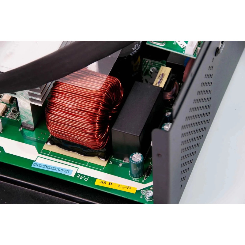 Гибридный инвертор Must PV18-1012VPM, 12 В, 1000 Вт (бесперебойник, UPS, ИБП)