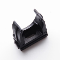 Крепление для гофры и трубы (клипса) d-25мм. (50шт/уп.) AWM, черное