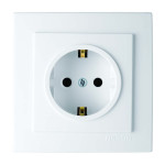 Розетка одинарная с/з NILSON Touran белый 24111017