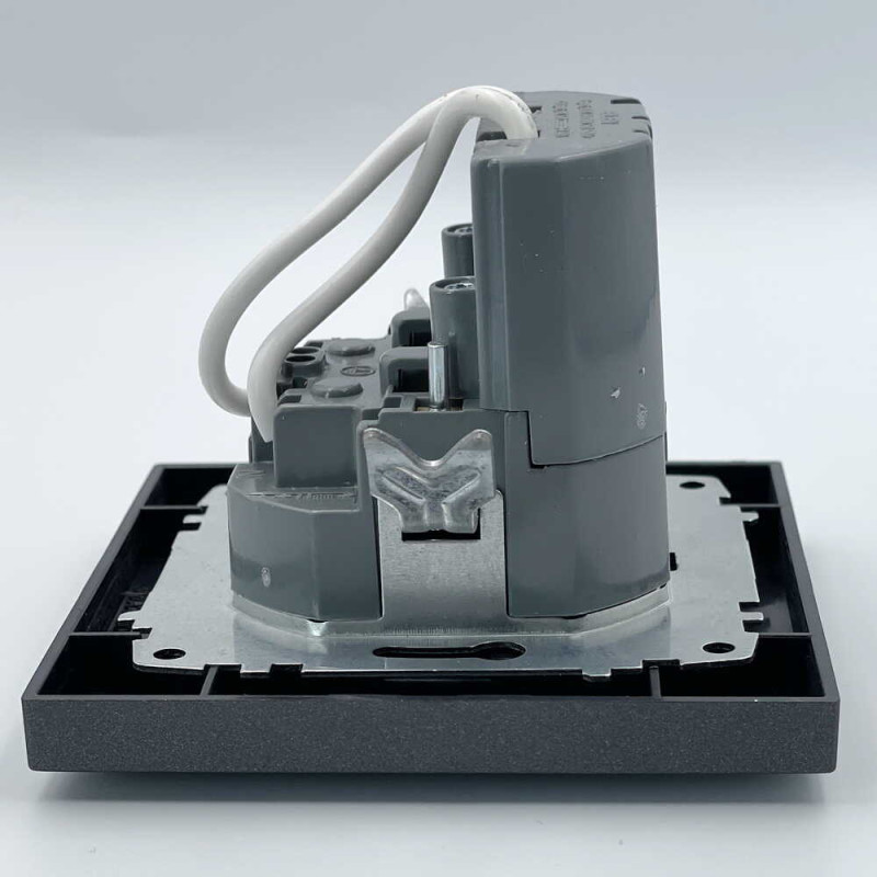 Розетка EL-BI VEGA антрацит матовий 1-на з/з + 2USB (Type C+A) ( 510-016700-334 )