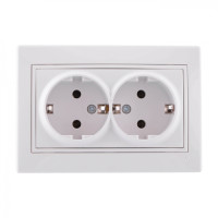 Розетка двойная с/з LEZARD Mira белая 701-0202-127B