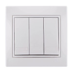 Выключатель трехклавишный с белой вставкой LEZARD Mira белый 701-0202-109