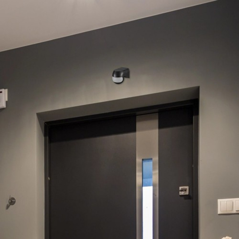 Датчик движения инфракрасный Ardero SEN54ARD черный 80349