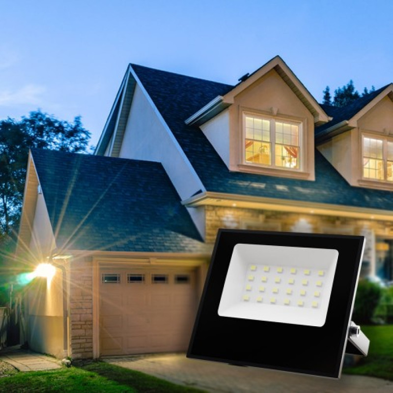 Светодиодный прожектор Ledcoin LL-5020 20Вт 6500K черный (80480)