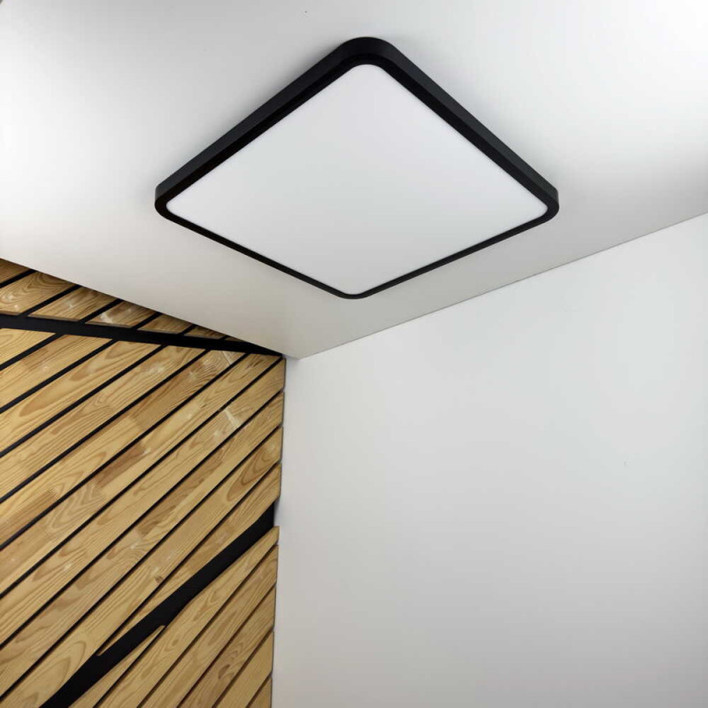 Накладной светильник LED MILLENNIUM 44W 5000K квадратный черный Violux 352244