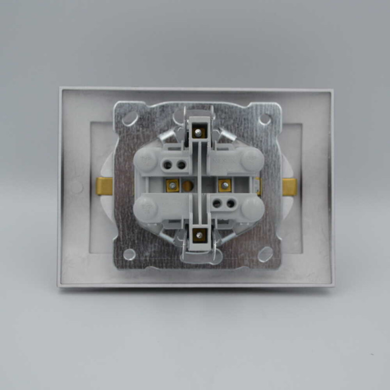 Розетка двухмесная с/з NILSON Touran Золото 24151025