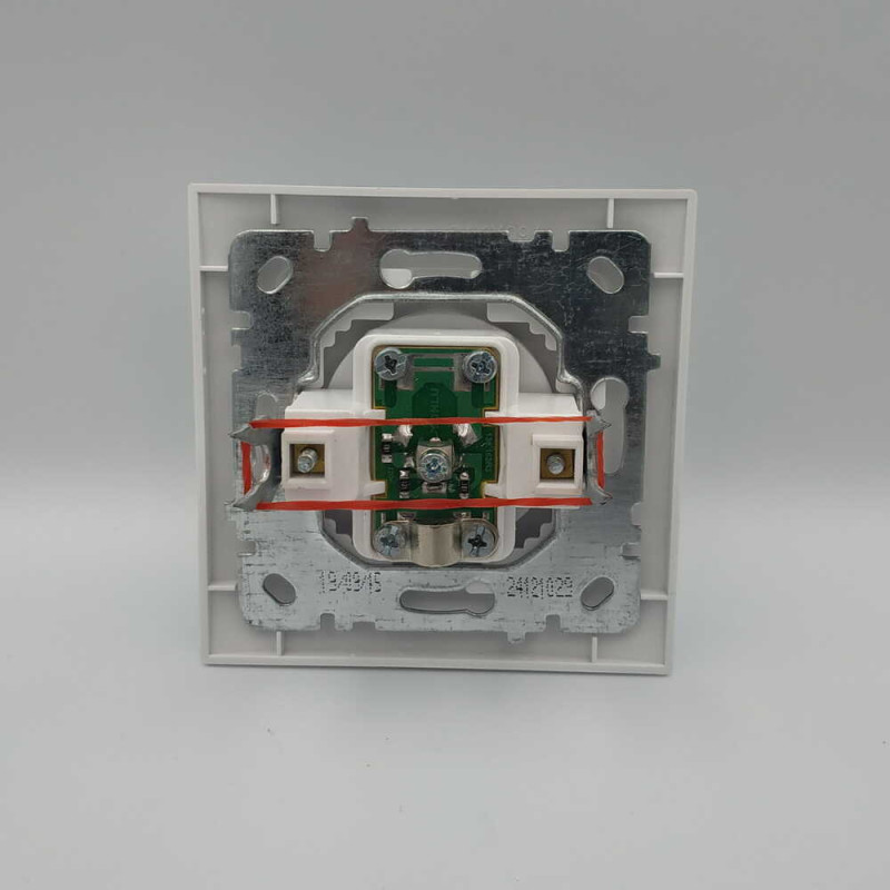 Розетка Nilson Touran дуб TV прохідна ( 24251028 )