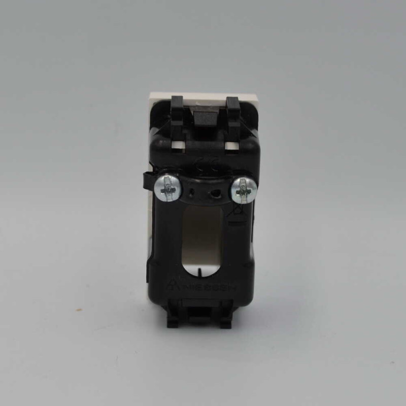 Розетка Zenit белая 1-я каб. выход 1мод. (2CLA210700N1101)