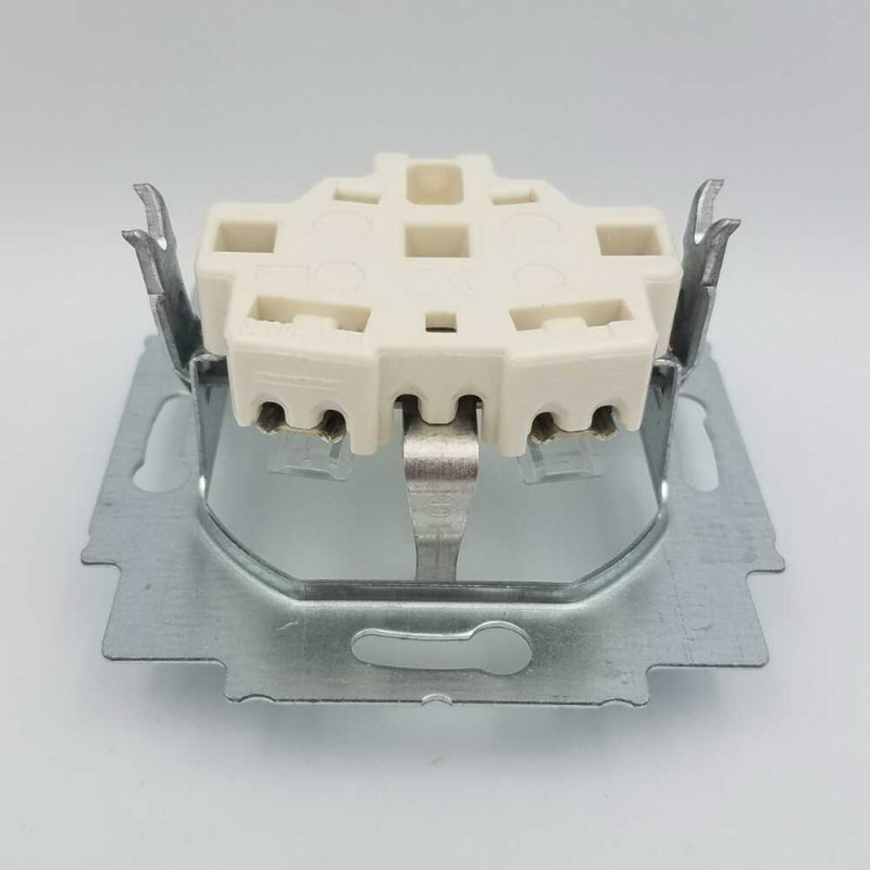 Розетка ABB basic55 слоновая кость 1-я с заземлением ( 2CKA002011A3857 )