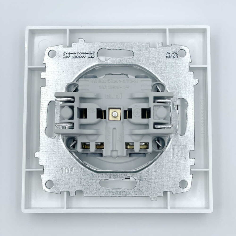 Розетка одинарна без заземлення ELBI VEGA білий матовий (510-016200-215)