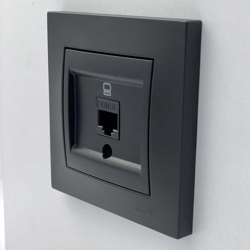 Розетка одинарна комп'ютерна ELBI VEGA матовий чорний (510-014800-247)