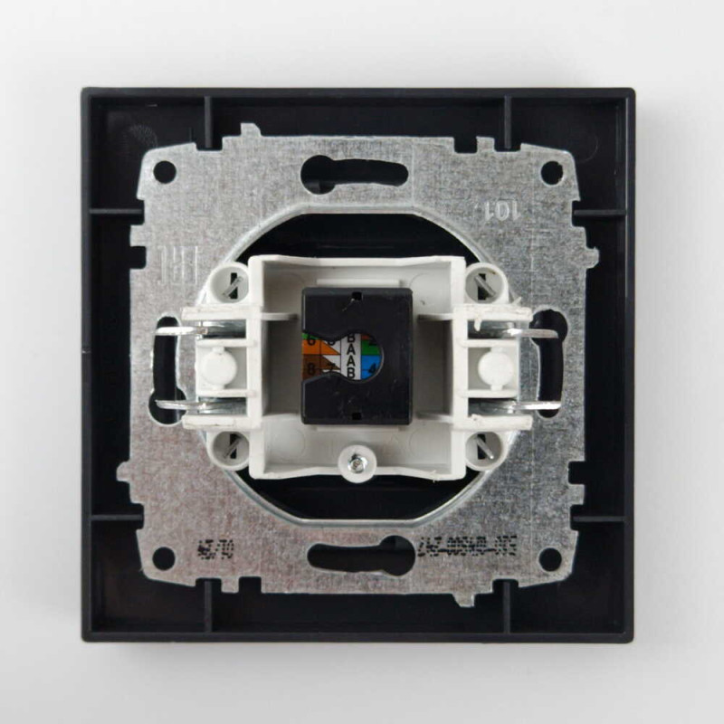 Розетка одинарна комп'ютерна ELBI VEGA матовий чорний (510-014800-247)