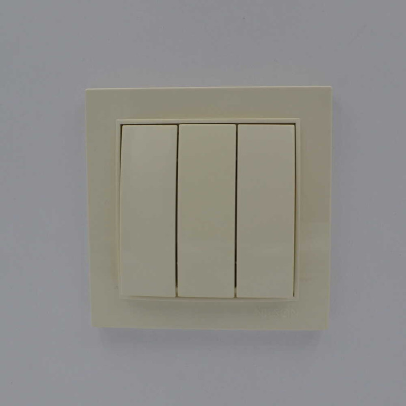 Выключатель трехклавишный NILSON Thor крем 27121066