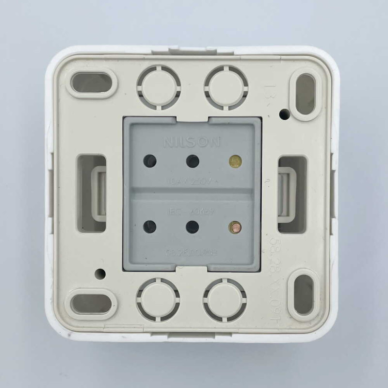 Выключатель Nilson Unique белый кнопка ( 28111012 )