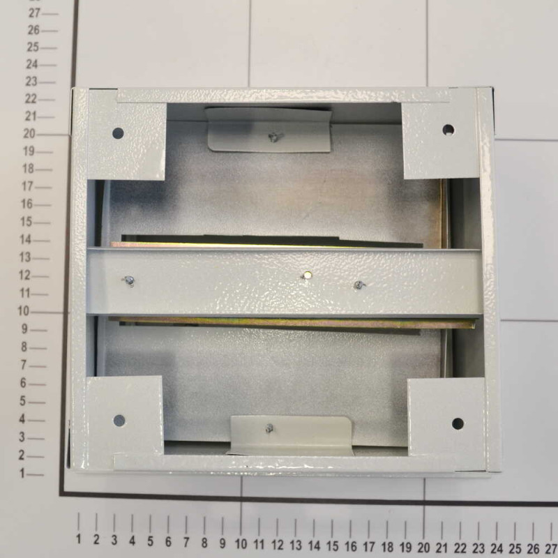 Щит распределительный встроенный NOVA ШМР-8-В