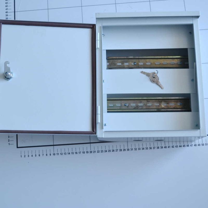 Щит распределительный навесной NOVA ШМР-24-Н уличный