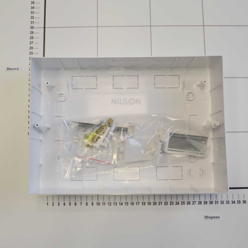 Бокс пластиковый NILSON quantum на 12 модулей наружный ( 32881012 )