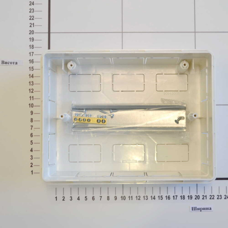 Внутрішній бокс пластиковий VIKO на 8 модулів 90912008