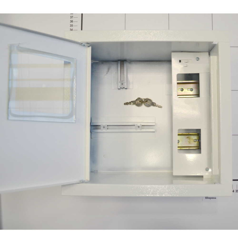 Щиток розподільчий врізний NOVA ШМР 1Ф-4-В