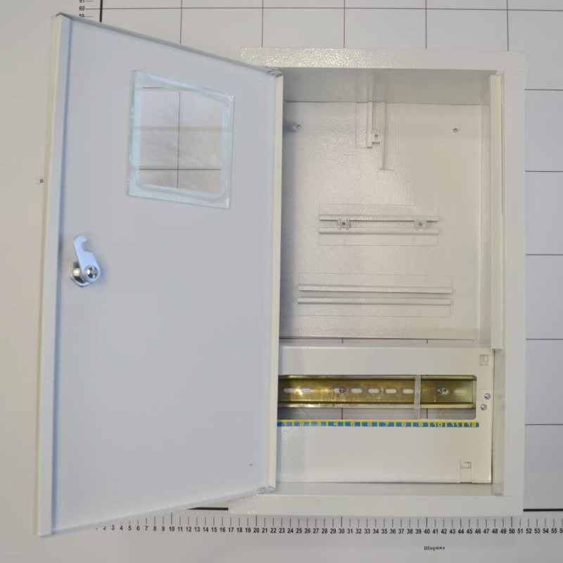 Щит распределительный встроенный NOVA ШМР 3Ф-12-В