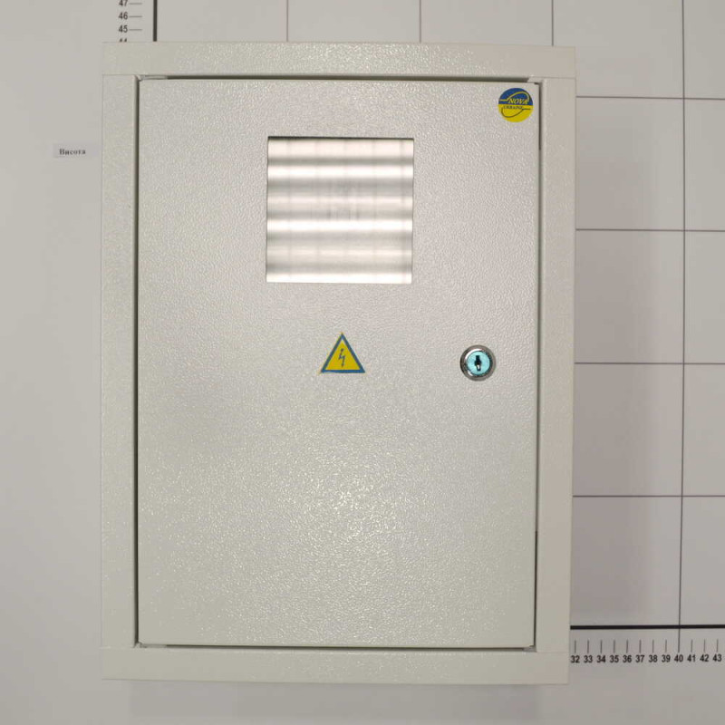 Щиток навесной распределительный NOVA ШМР 1Ф-12-В электронный счетчик