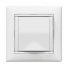 Розетка с заземлением с крышкой белая Valena Legrand (774422)