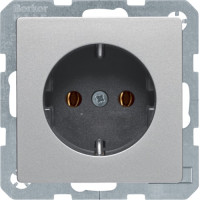 Розетка с ж/к, 16А/250В, алюминий, Q.x Hager 47436084