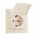 Розетка одинарная с/з крышкой и вставкой LEZARD Mira крем 701-0303-123B