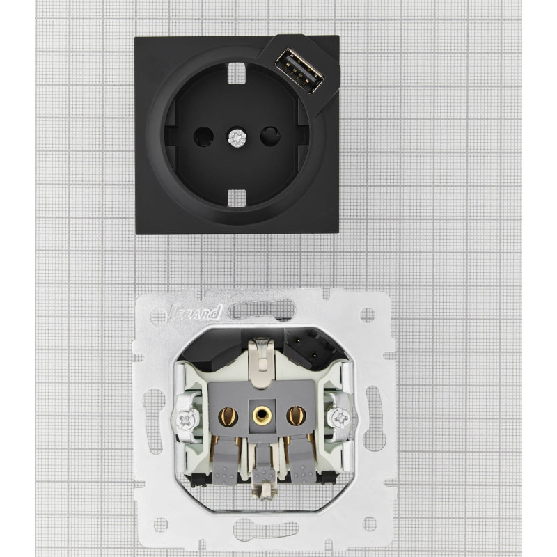 Розетка одинарна з/з з USB LEZARD Vesna чорна 742-4288-181