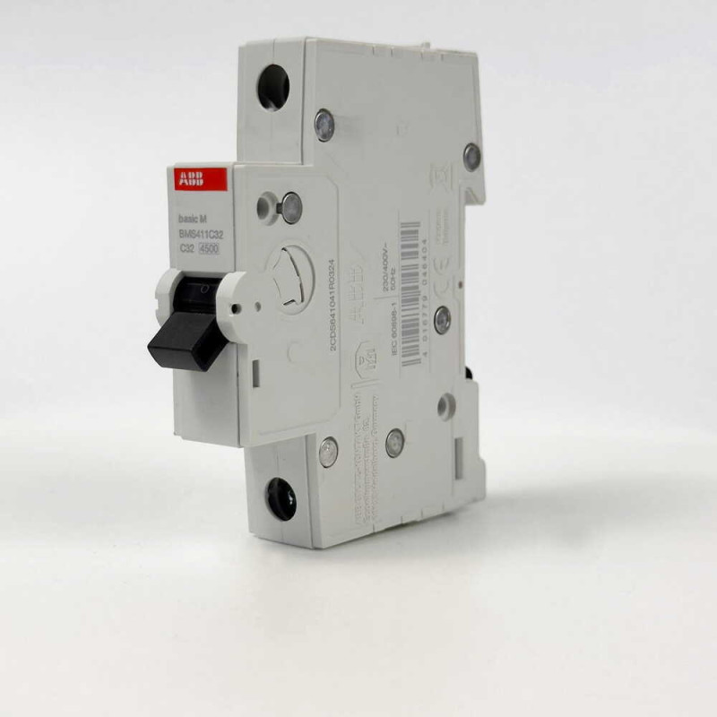 Автоматичний вимикач ABB BMS411-C32 1p 32A тип C серія Basic 2CDS641041R0324